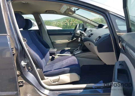 2006 Honda Civic Hybrid z USA, uszkodzony, nr VIN JHMFA36206S014171